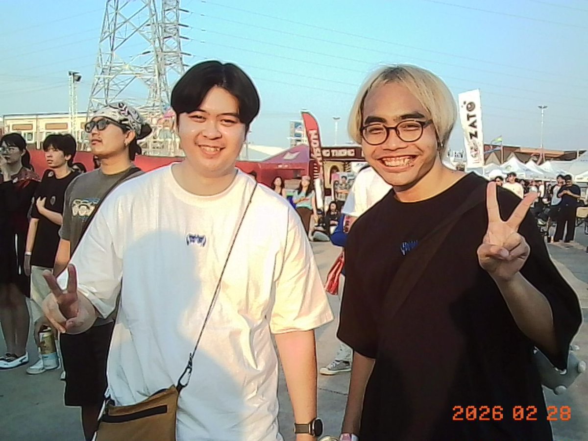 ijnakotas's tweet image. 今回のシチュと行くタイは強行日程だったので荷物減らすべくGR3も持っていかず。ノールックで撮ってたのでほとんどまともに写ってない笑
#KODAK #CHARMERA