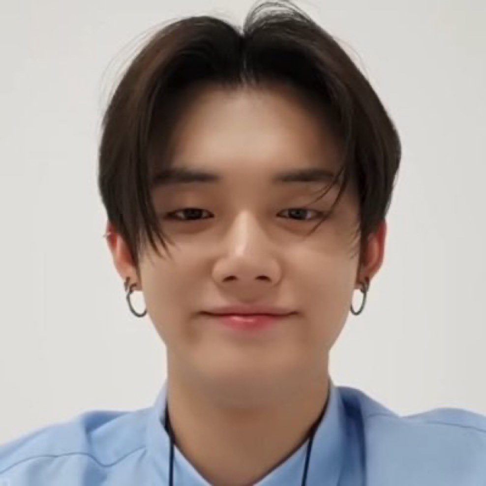 🐈 hailee fan tweet media