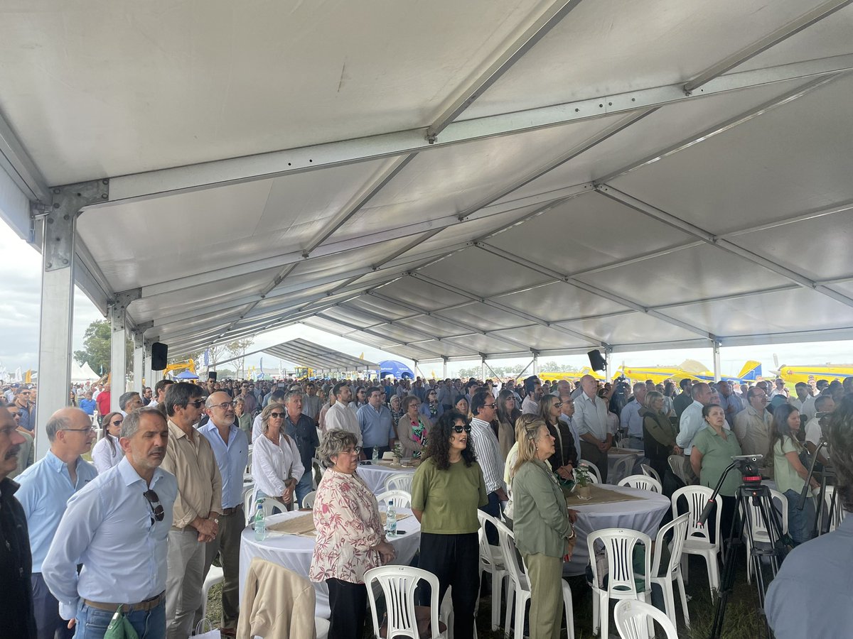 Corporación de Maquinaria tweet media