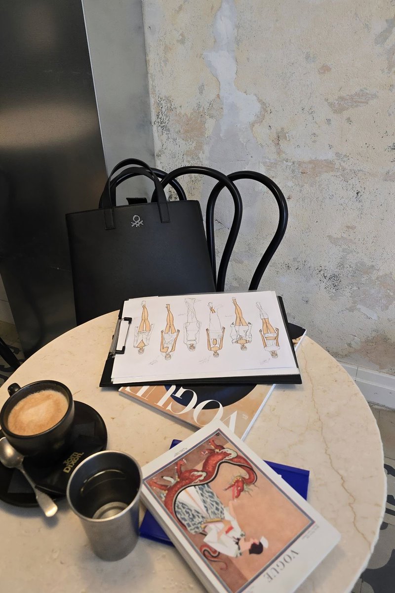 𝒞𝓁𝒶𝓈𝓈𝓎 tweet media