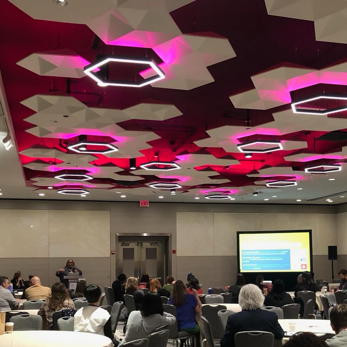 Tim Needles tweet media