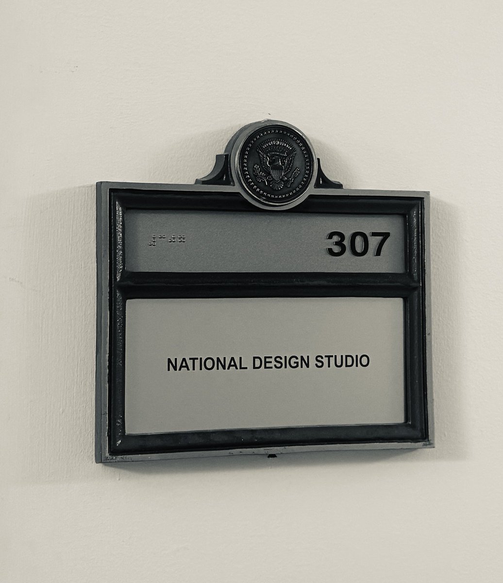 techbimbo tweet media