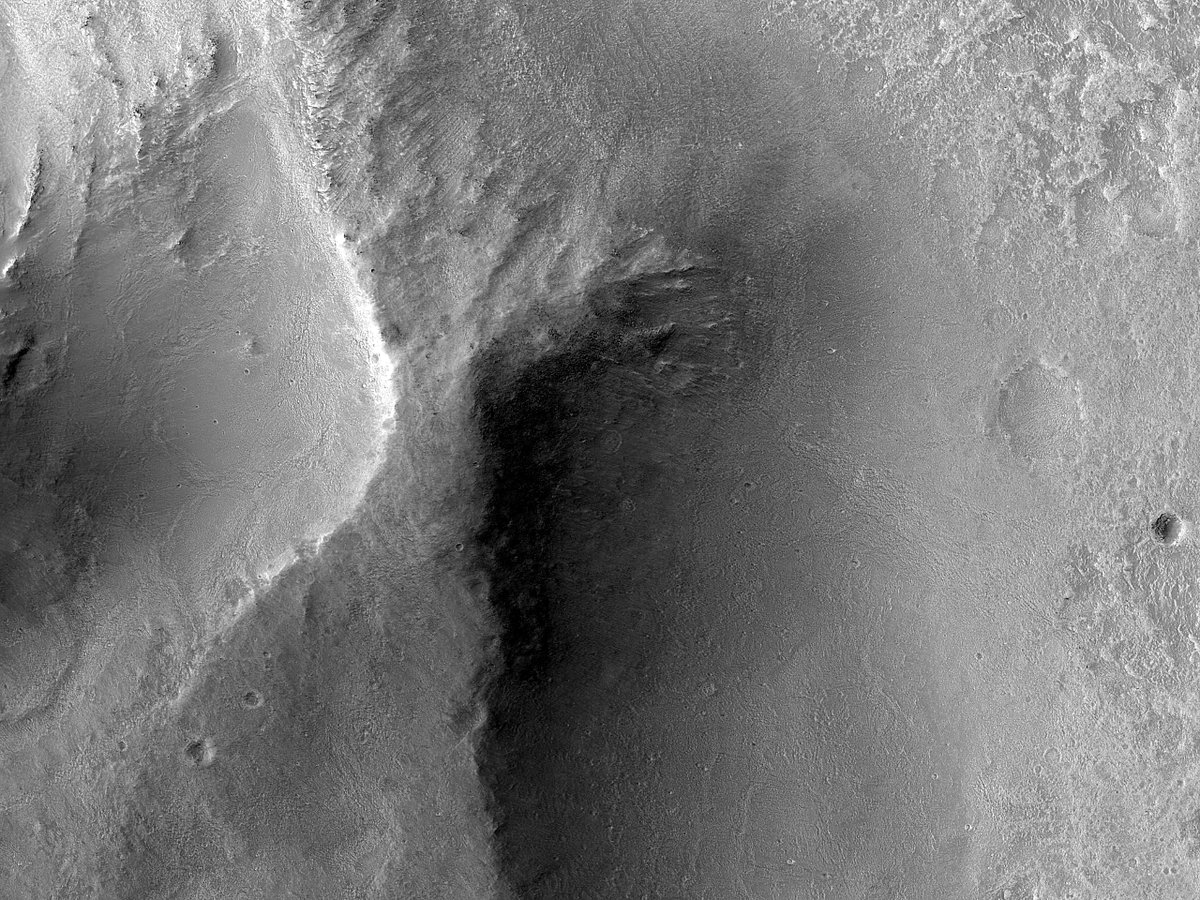 HiRISE: Beautiful Mars tweet media