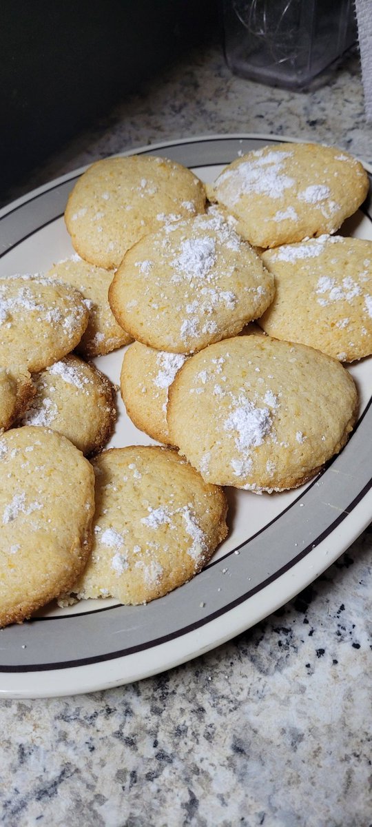 Soft Lemon Cookies 💛💛💛 just made these this morning, I'm going to post pictures of what I cook from now on💛💛💛
#baking #softlemoncookies #cooking #Cookies #dessert