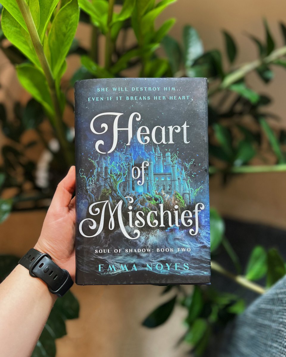 Wednesday Books tweet media