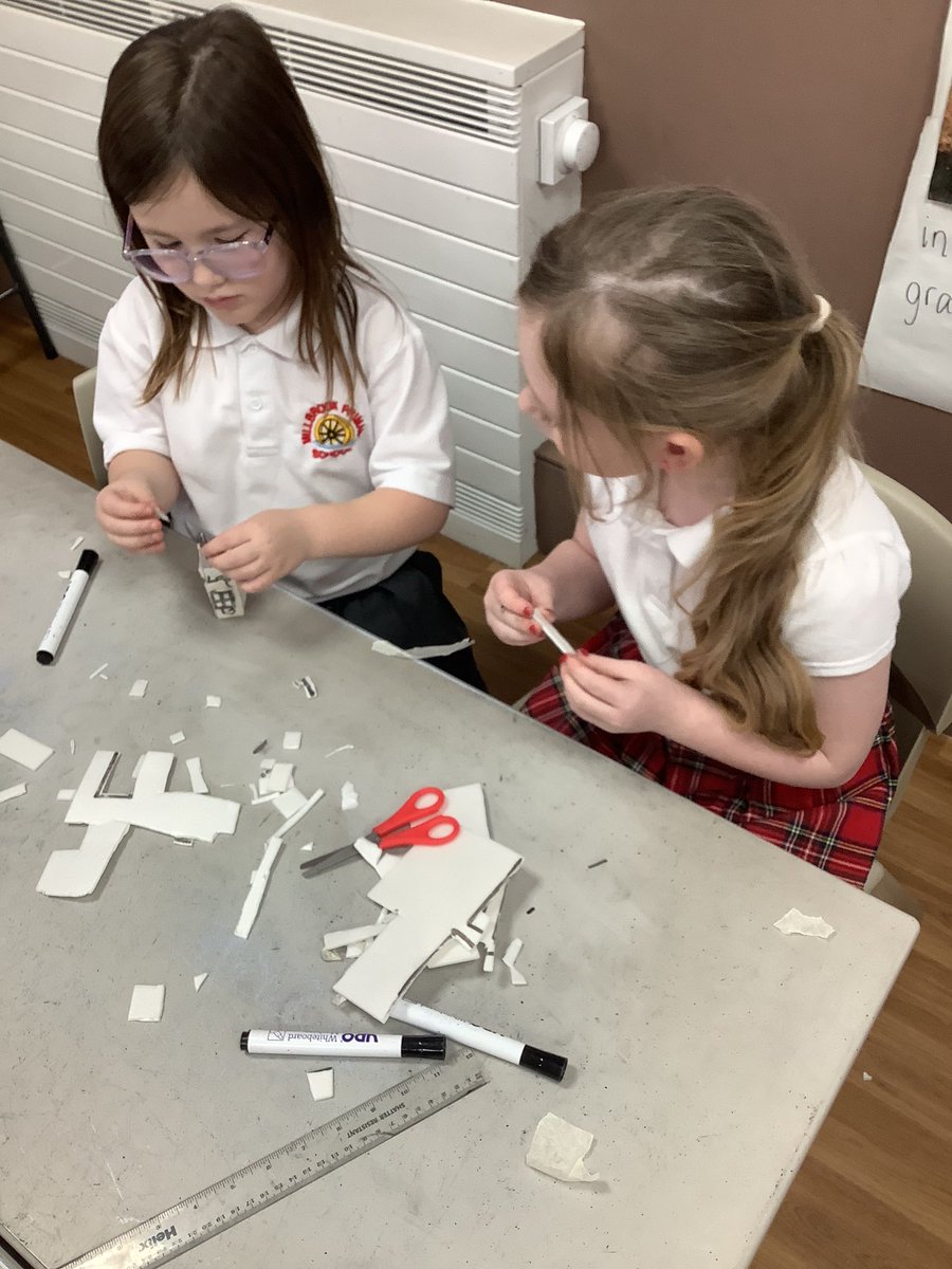 MillbrookWigan_'s tweet image. Y2- Designing through making in our architecture unit in Art #mbart #creativeexpression