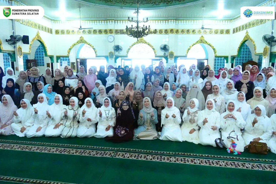 Momentum Ramadhan 1447H, Feby Deru Hadiri Peringatan Nuzulul Qur'an Bersama DWP Prov Sumsel.

#GubernurSumsel
#WakilGubernurSumsel
#HermanDeru
#CikUjang 
#DiskominfoSumsel
#PemprovSumsel
