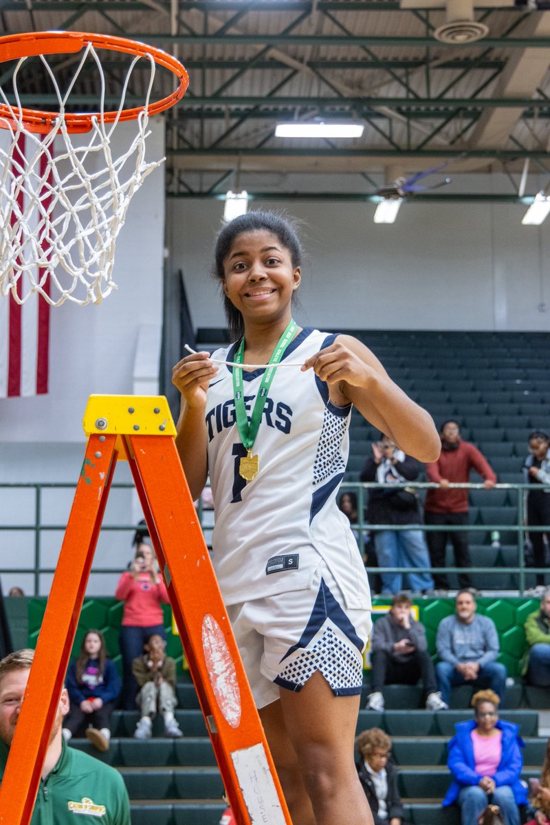 Twinsburg Girls Basketball tweet media