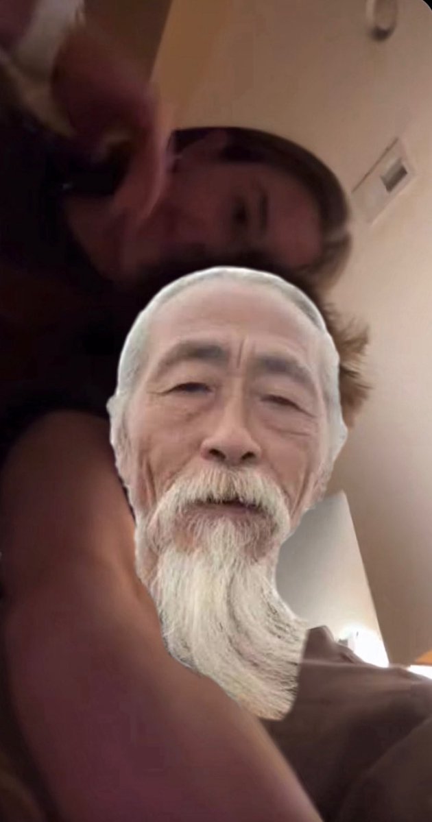 EMC centel tweet media