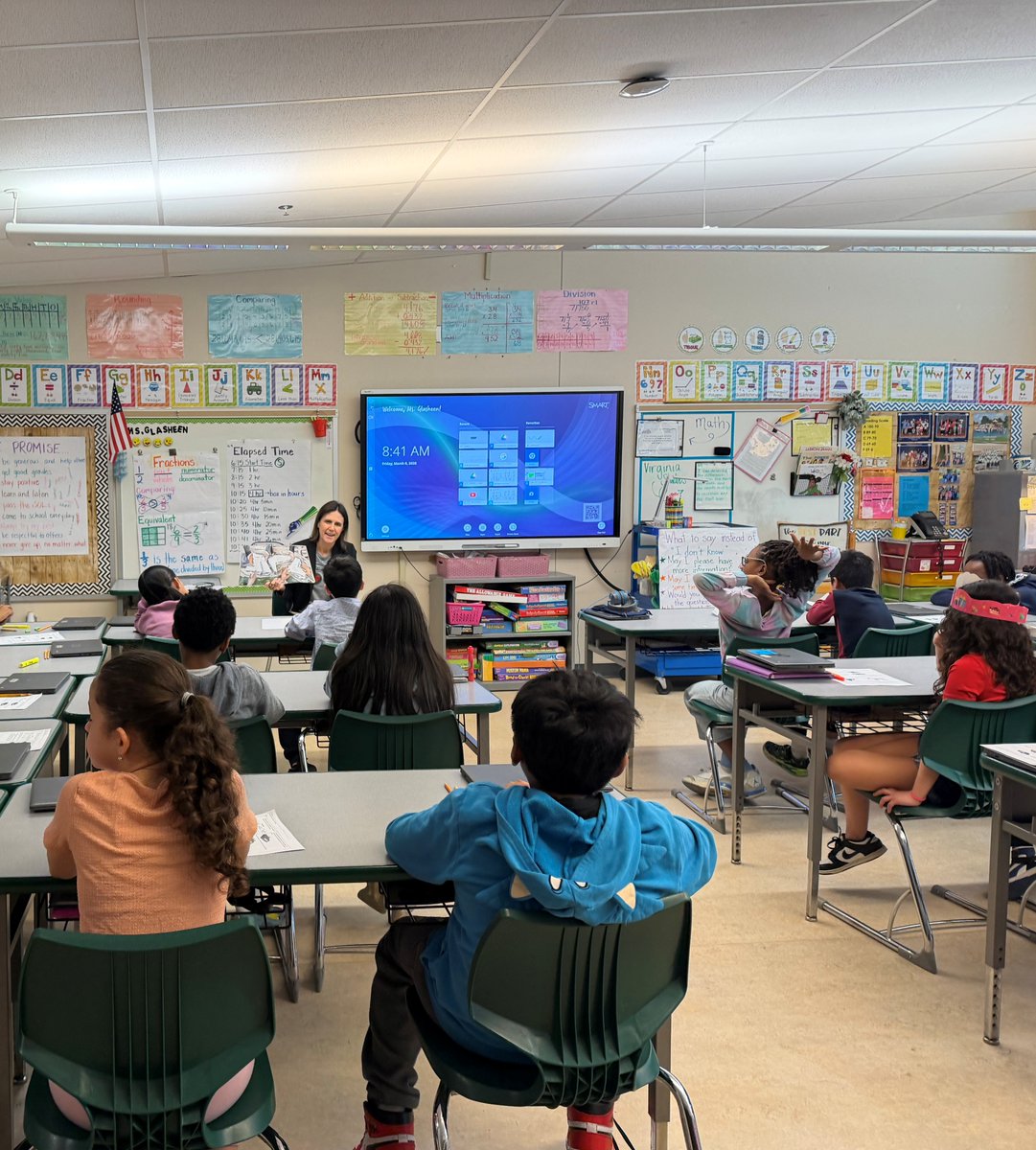 VDOE_News's tweet image. Superintendent of Public Instruction Jenna Conway recently visited Broad Rock Elementary in @RPS_Schools for #ReadAcrossAmericaDay to share in the joy of reading with students. #ReadingMattersVA #ReadingTogetherVA
