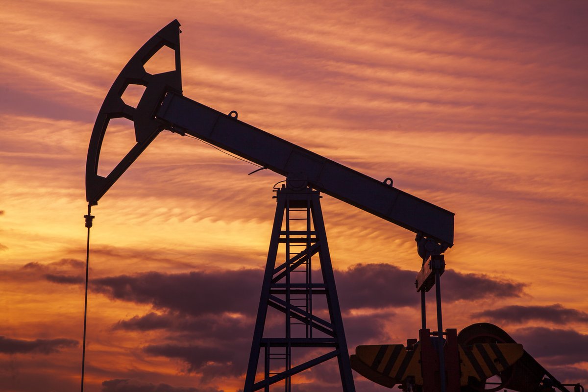 SmartTrustUIT's tweet photo. In this week's Capital Markets Update, our research team discusses the Federal Reserve’s newest challenge as jobs disappoint and oil spikes following the escalation of the conflict in the Middle East.   https://t.co/CMvx6tUsk2 https://t.co/C00tSc72Wu