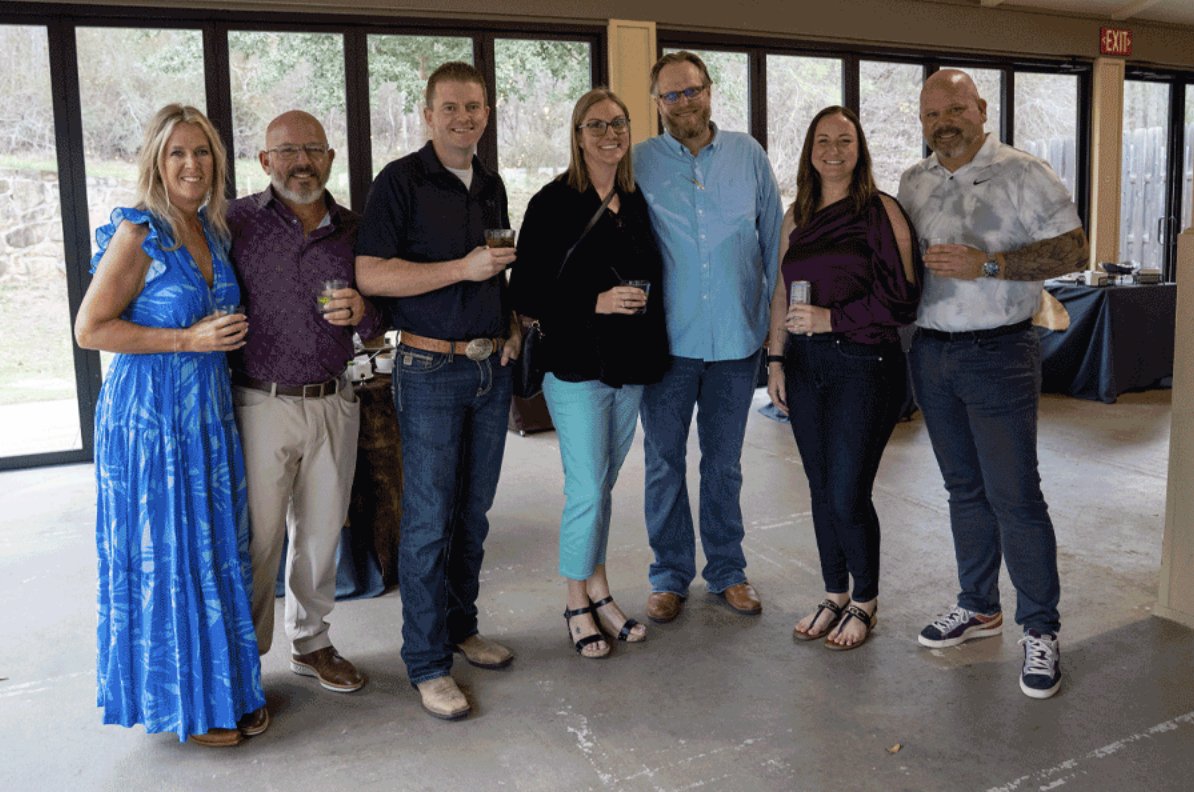 RV_Industry's tweet image. The RV Industry Association’s Leadership Conference kicks off in Austin, TX! 🚐✨ Industry leaders are connecting and celebrating the future of RVing. Get all the info and schedule here 👉 bit.ly/40iOhBn #RVIndustryAssociation #2026LeadershipConference #AustinTX