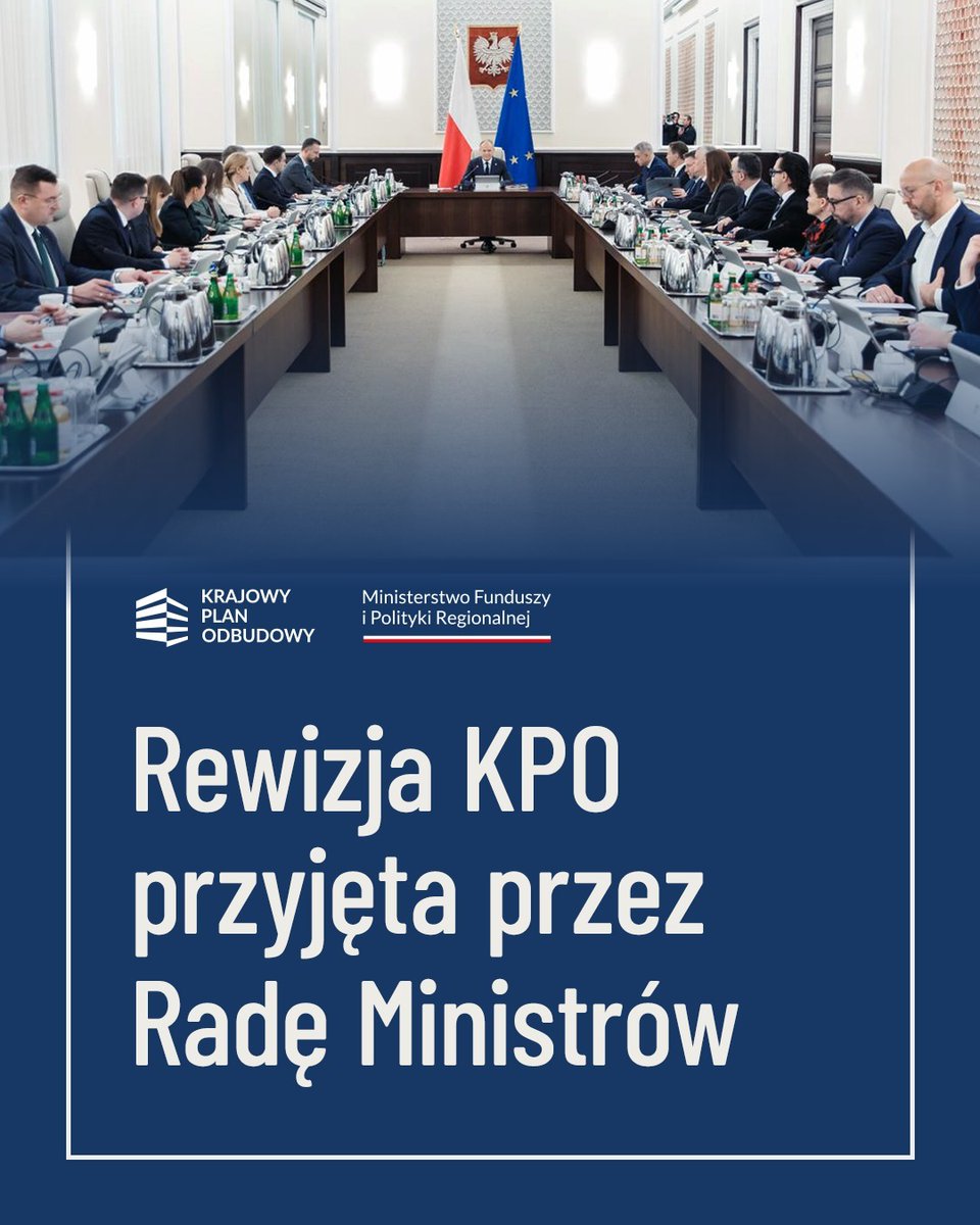 MFIPR_GOV_PL's tweet photo. 🗓️Rząd przyjął dzisiaj rewizję KPO.
🎯Co zmieniamy w KPO?
🆕 Wprowadzamy do planu asystencję osobistą dla osób 👩🦽 z niepełnosprawnościami
➡️Dodajemy do #FBiO 211 mln zł – dzięki czemu jego budżet wzrośnie do 2⃣2⃣,9⃣ mld zł
➡️ 447 mln zł na europejski program satelitarny bezpiecznej łączności #IRIS2 – to pozwoli także 🇵🇱polskim firmom produkować 📡satelity.
🔜 Do końca roku do Polski wpłynie z #KPO ok. 1⃣0⃣0⃣mld zł.
Inwestycje z KPO to silny motor napędowy wzrostu gospodarczego Polski📈.