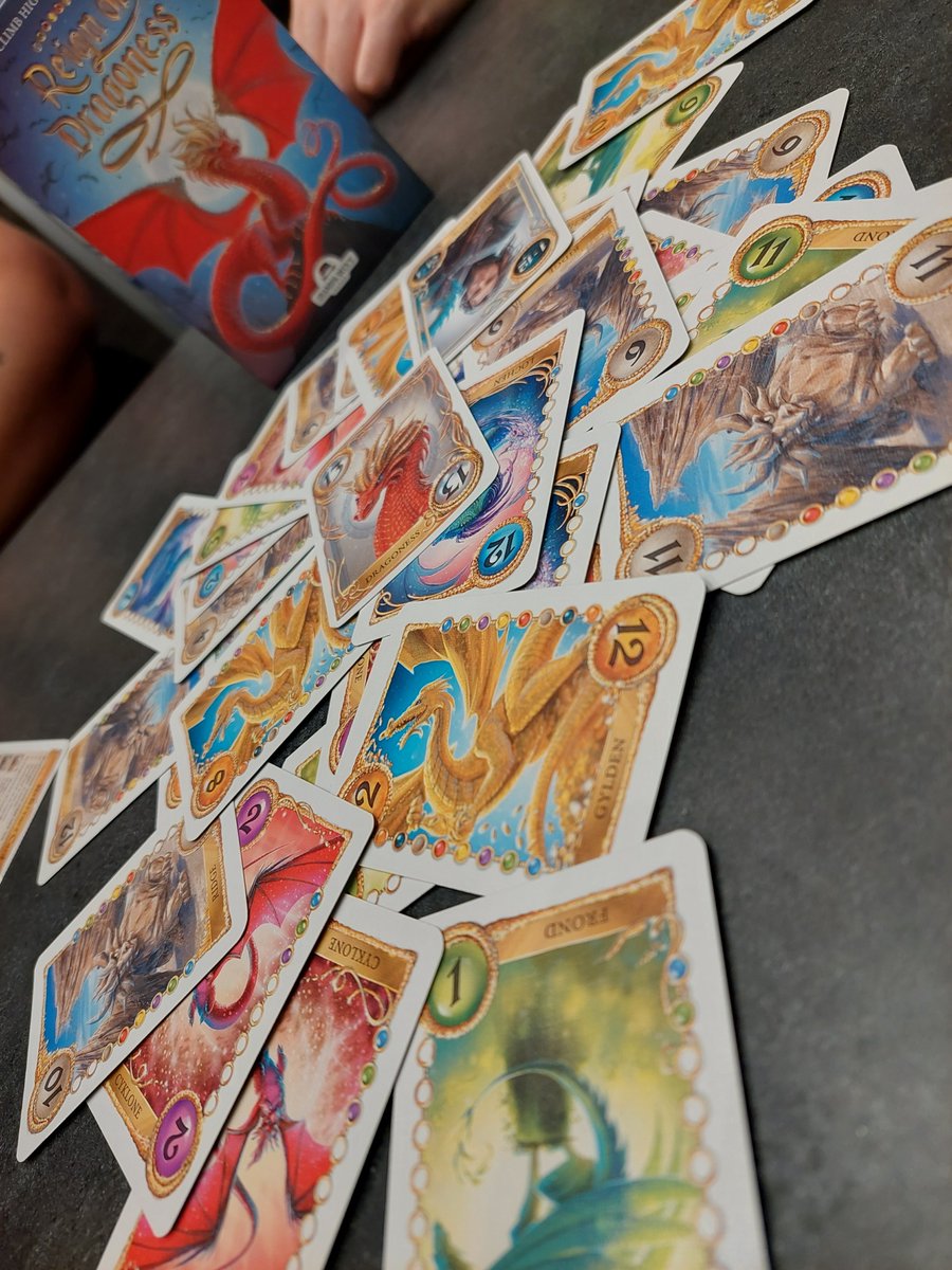 Midwinter Gaming Convention tweet media