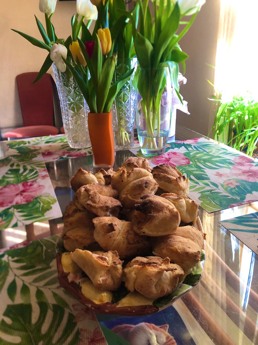 9аJIек0_V_TaМ tweet media