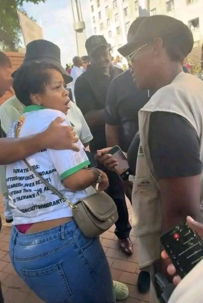 Azola Christopher Tabane tweet media