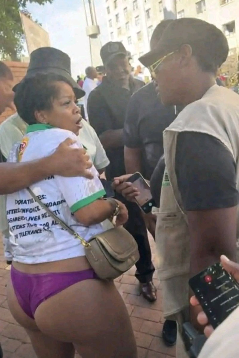 Azola Christopher Tabane tweet media