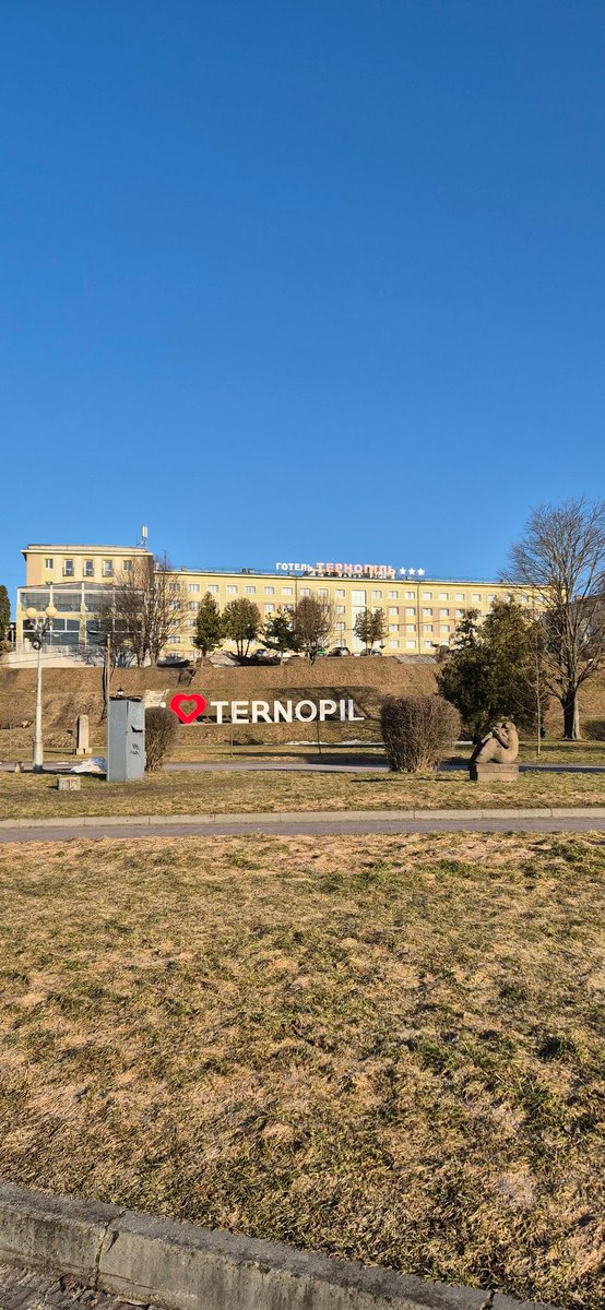 TetiankaPas43's tweet photo. テルノーピリは素晴らしい街です😁
Файне місто Тернопіль🥰 @LvivStyle https://t.co/auIgmmMkg3 https://t.co/aX9yi6B4H2