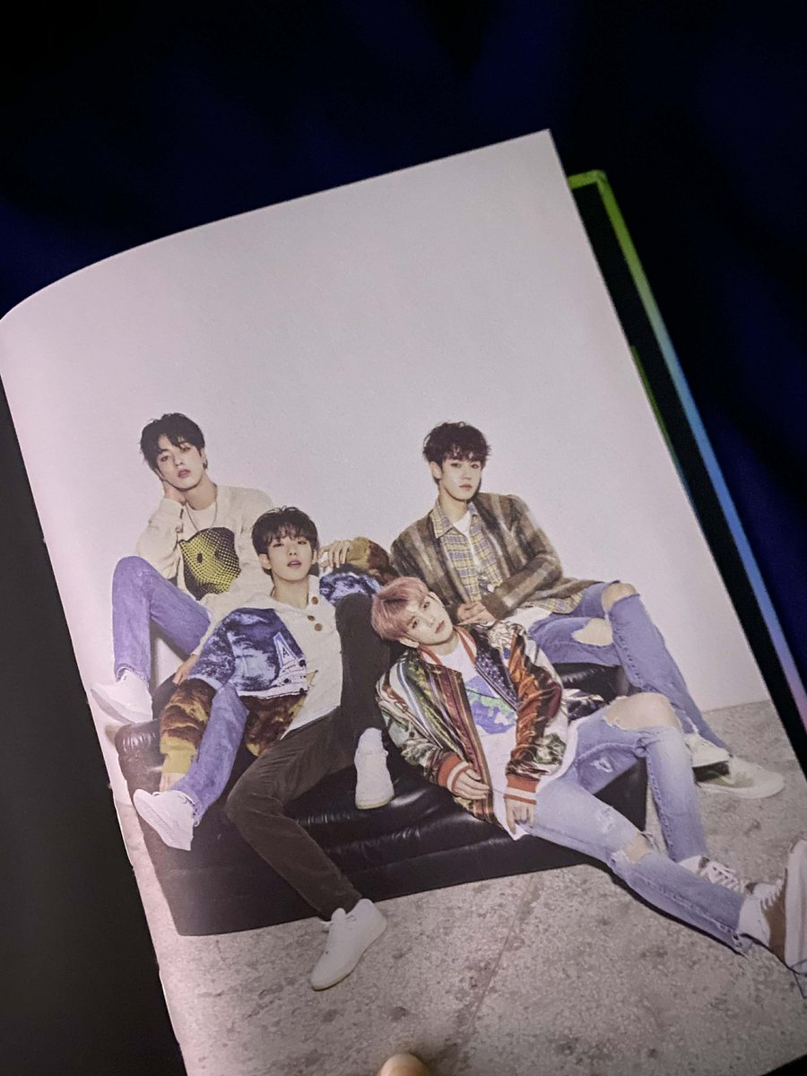 hmdasaaahi's tweet photo. treasure album | MMM 
wts lfb ph ⋆˚꩜｡
⭑𓂃not for sensi 
𑣲 ₱250 + sf (photobook, cd, 1 album pull pc)

rfs: savings

٠࣪⭑mop: gcash
٠࣪⭑mod: j&amp;t
٠࣪⭑loc: bataan

pls feel free to dm/reply ᢉ𐭩

tags: the first step chapter three black version
(starting bns acc ⋆˚࿔) https://t.co/VCjczQHZUL