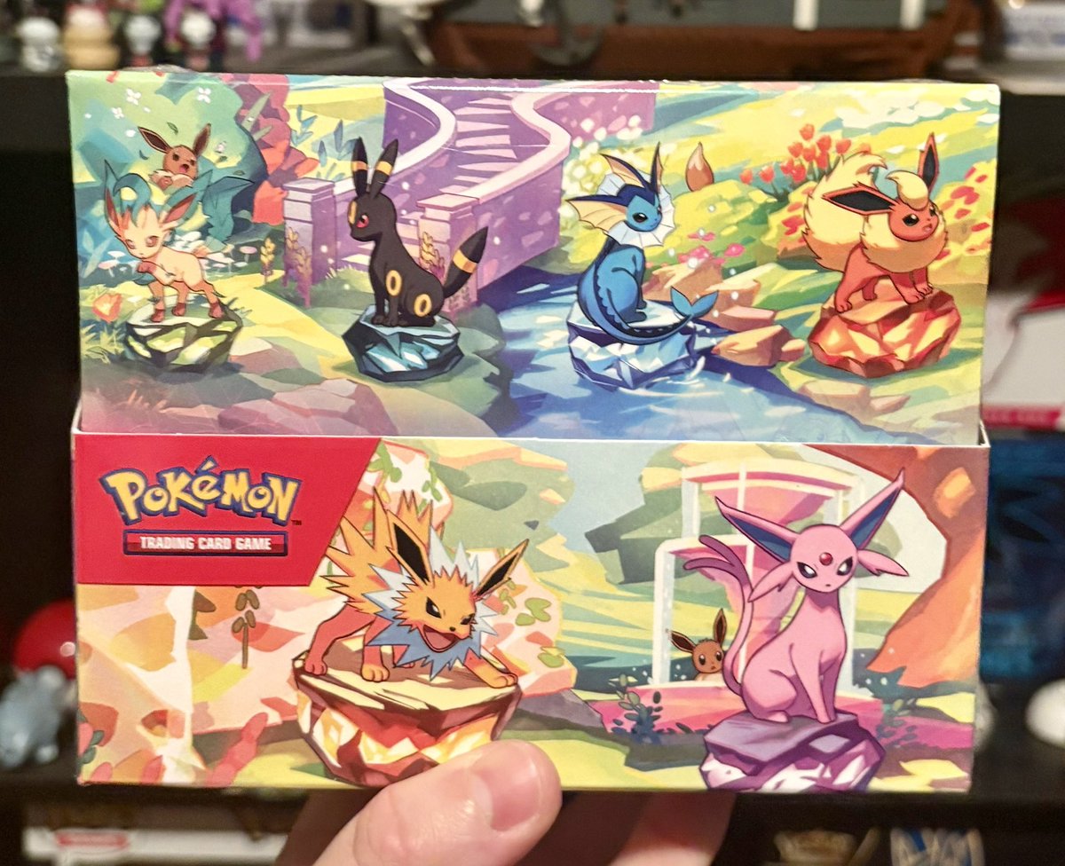 🧇 UPC 🧇 

🥇 151 UPC + 151 ETB
🥈 Charizard UPC + Mega Charizard UPC
🥉 Celebrations Mini Tins + Terapagos UPC
4th: Prismatic Mini Tins

Wheel of 💀 live on X!

$20 a spot with 145 spots total! No max

RT for a chance at a free spot ❤️

Also, shipping is included in the US :)