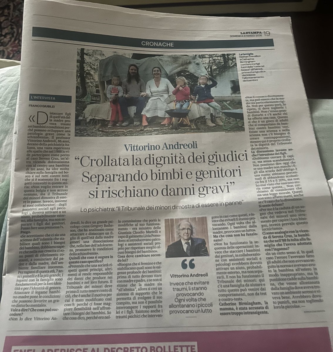 paoloangeloRF's tweet photo. #andreoli”x ragazzi di questa età i legami con la famiglia sono fondamentali per la loro identità e x l’identità di genere attaccar legame bambino madre pone le condizioni che possono favorire grave disturbo mentale..se si ritiene madre non all’altezza si crei sistema di supporto https://t.co/nctKhTctKL