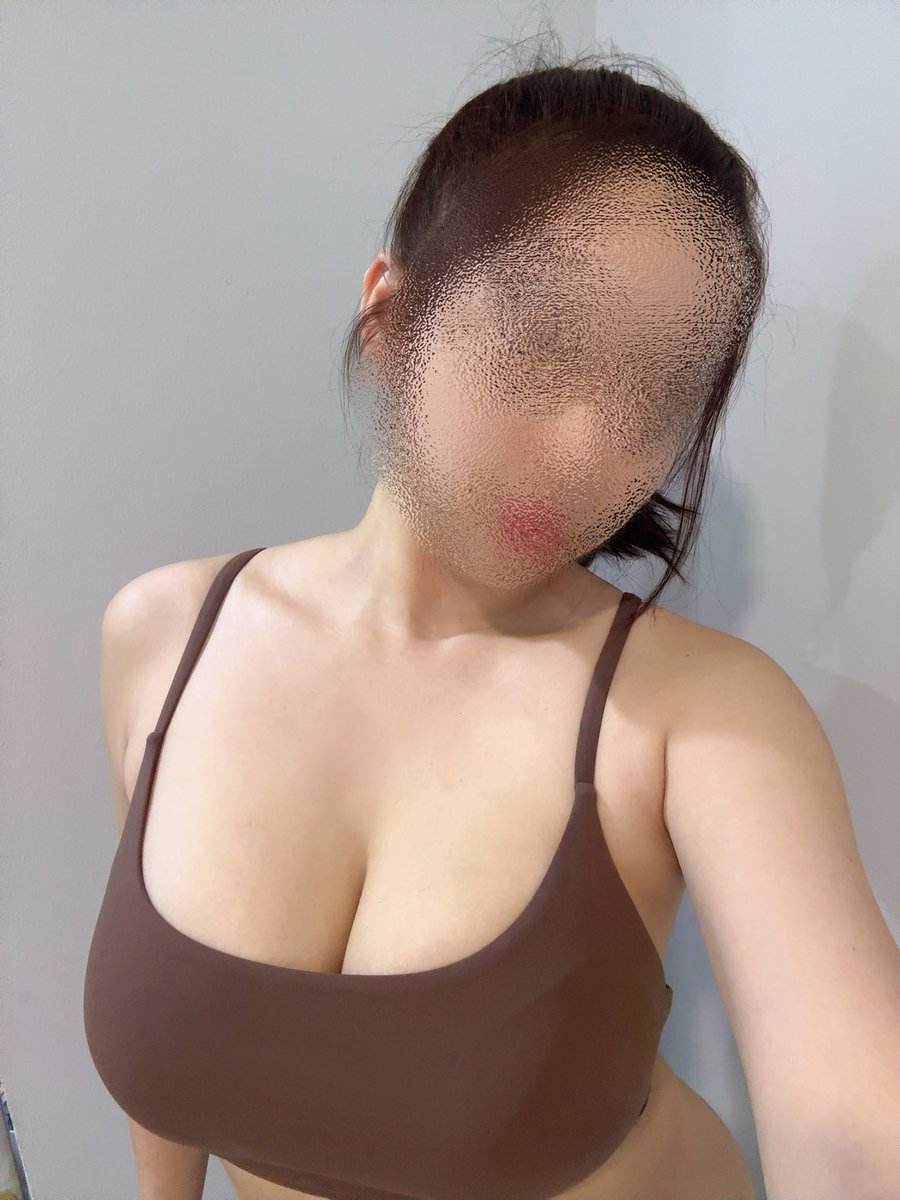 Rz couple tweet media