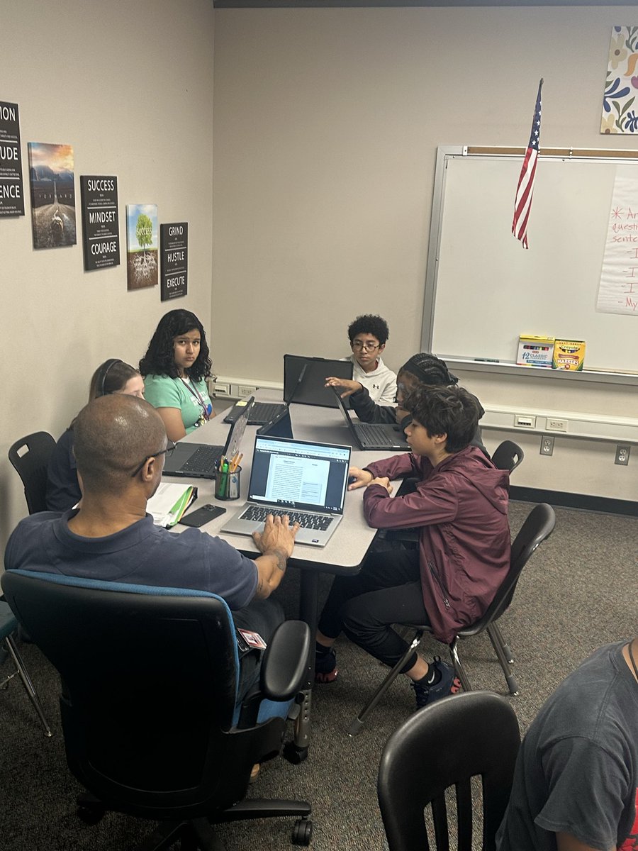 QV_Raiders's tweet photo. 📚 Small groups, big gains! Today Mr. Stewart guided students through focused small group instruction while they built reading power on Achieve3000. Love seeing our learners engaged, thinking critically, and growing every day! #StudentSuccess #ReadingGrowth #MiddleSchoolMagic https://t.co/xg39qT3viW