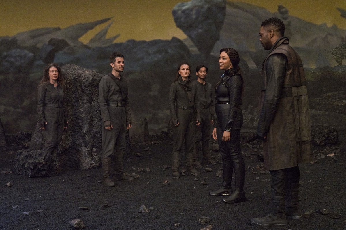 CharKais's tweet photo. NuTrek's virtual sets always have a cheap and low craftsmanship look to them.

#StarTrek #NuTrek #StarTrekStarfleetAcademy #StarfleetAcademy #StarTrekDiscovery #StarTrekSNW #StarTrekStrangeNewWorlds #VirtualSet #TheVolume

https://t.co/a0jRh2Nl5r https://t.co/DznTEzD9QL
