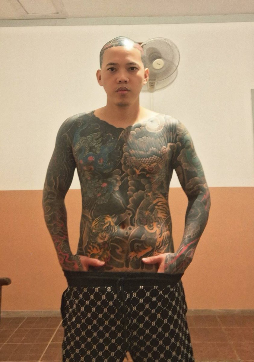 รับนวดรีดเส้นแก้อาการ tweet media