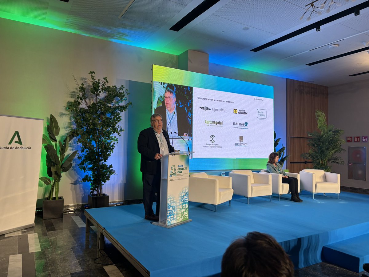 SolisMIgnacio's tweet photo. Enhorabuena a @IfapaJunta por el éxito del congreso #Ifapaconecta y nuestro agradecimiento por contar con @AgrovegetalSA en la mesa sobre cultivos herbáceos extensivos. https://t.co/1qbcDQso5G