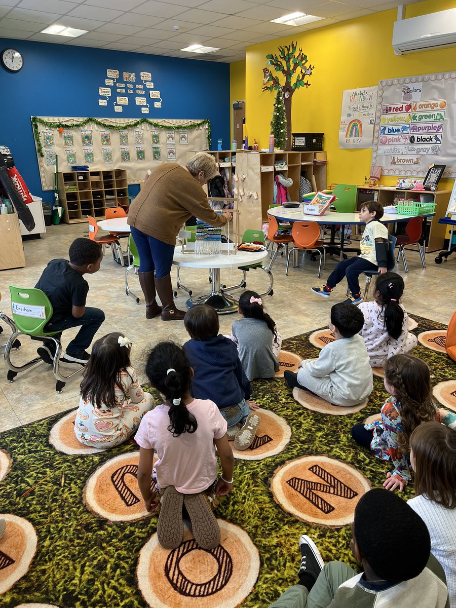 Ms. Dipaoli 🍎🖍❤️ tweet media