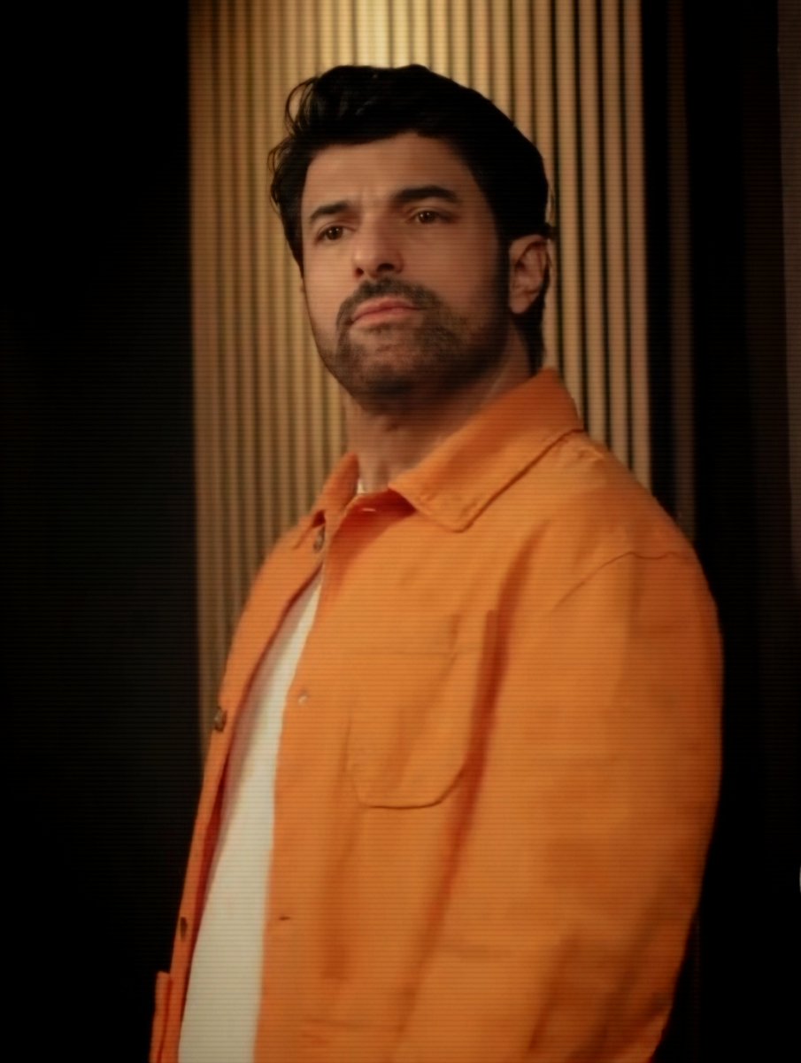 LTLoveENGIN's tweet photo. 🤗😘 #EnginAkyürek https://t.co/lTSkA6MDbb