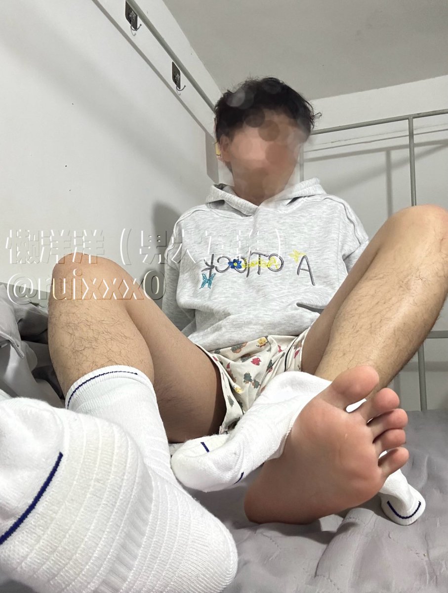 懒洋洋(男大互推) tweet media