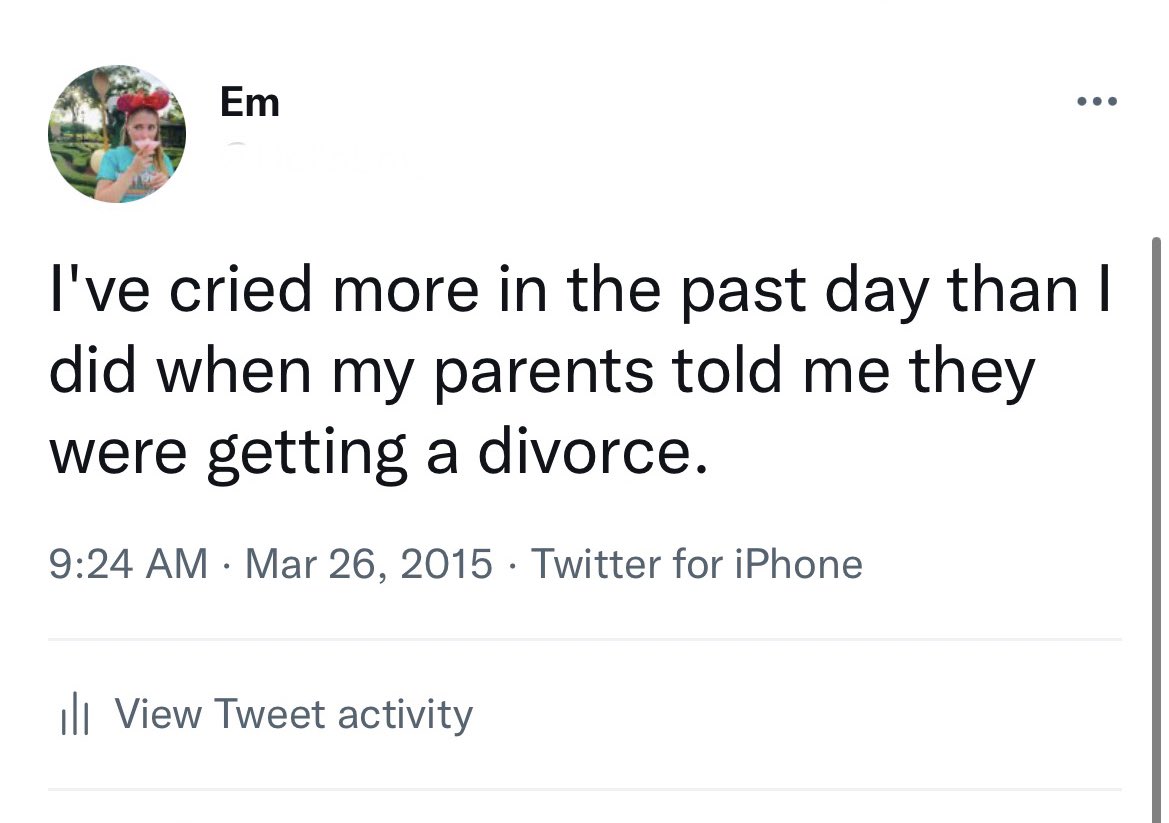 Em tweet media