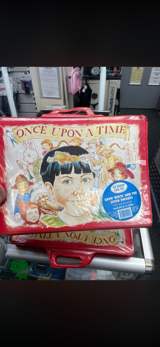 What's the Story 90s Glory tweet media