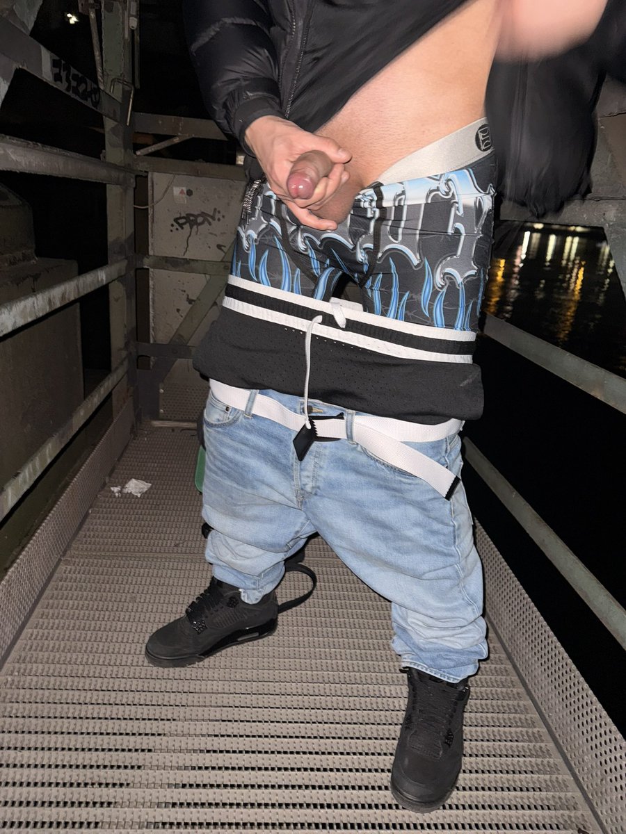 scallysaggerboy tweet media