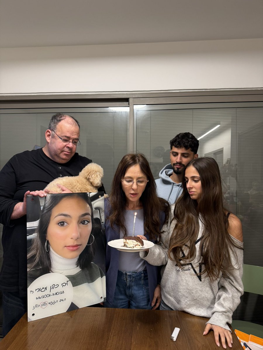 שלי אמא של ליבי tweet media