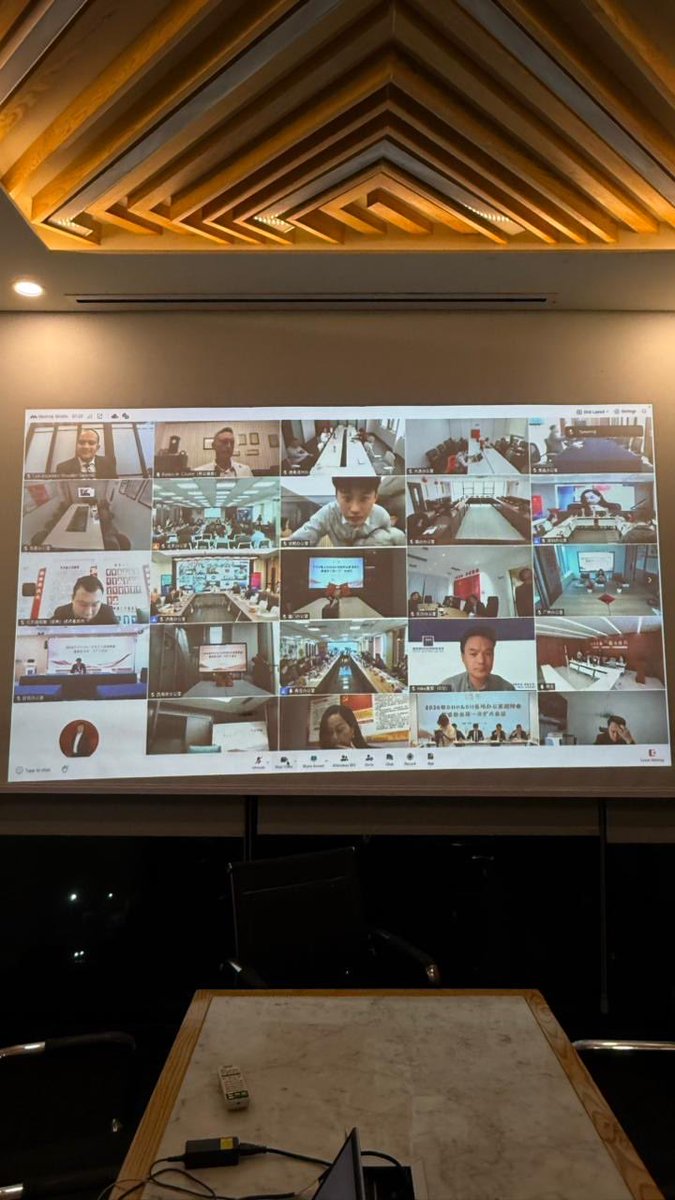 LuisGzzS's tweet photo. Honored to represent the Mexico office at the 2026 leadership meeting of DHH Law Firm. Highlighted Mexico’s role as a strategic platform for Chinese investment and a gateway to LATAM. Proud to support the firm’s global growth and cross-border integration. 

#ChinaMexico #LATAM https://t.co/iTSnuz8Aoi