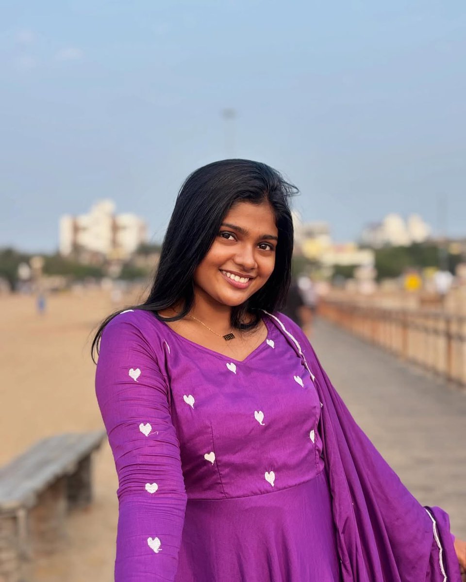 ActrezHub's tweet photo. #Preethy https://t.co/pYMgLu0QpV