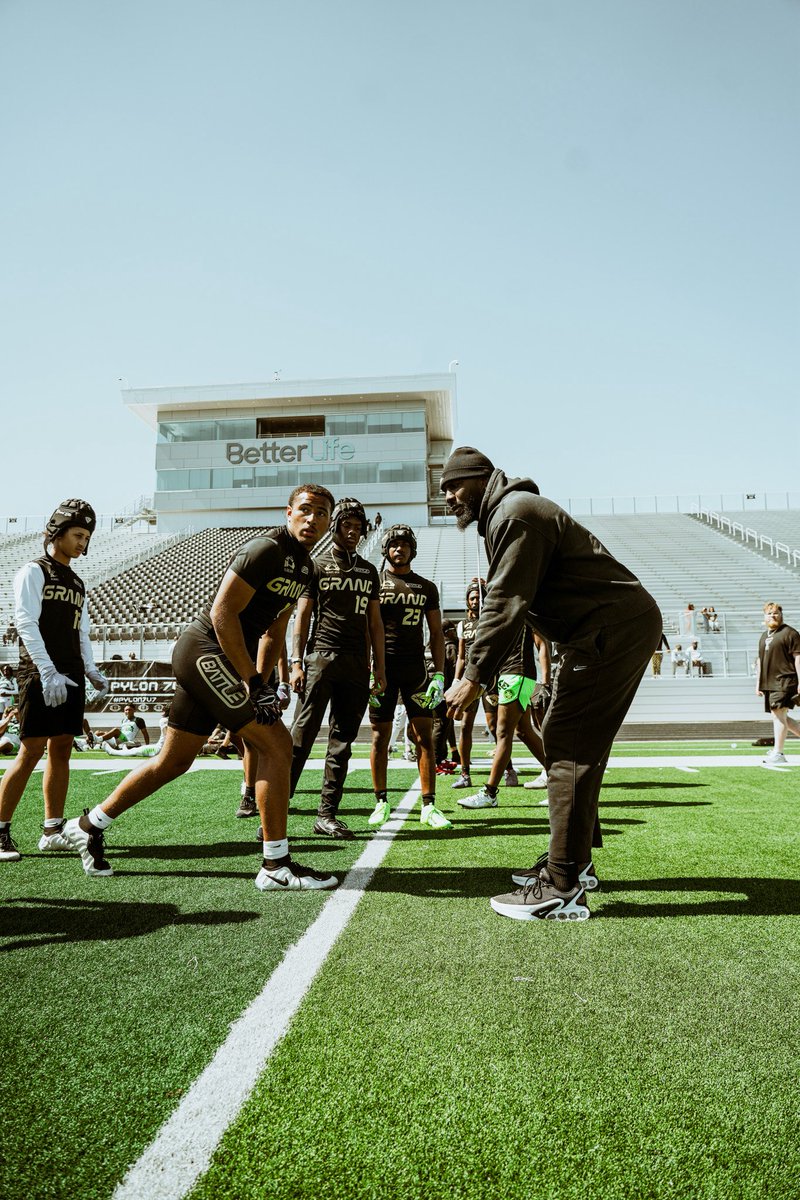 <a href="/DezBryant/">Dez Bryant</a> They gone wake up soon‼️