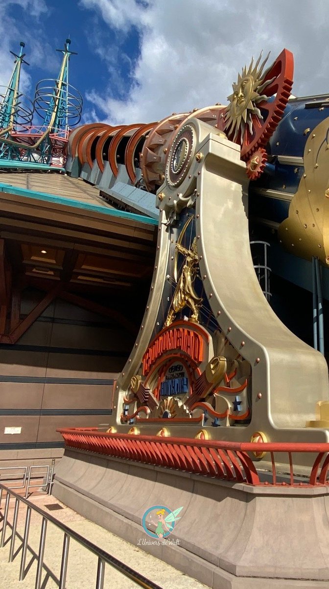 MickeyMagical62's tweet photo. L' attraction en Star Wars Hyperspace Mountain se fait en 2017, intégrant :
📍batailles spatiales
📍chasseurs impériaux
📍lasers
📍musique iconique de John Williams.

👉 Comment trouvez-vous cette attraction ?

 #disneylandparis #starswarshyperspacemountain https://t.co/bGpyD75eSF