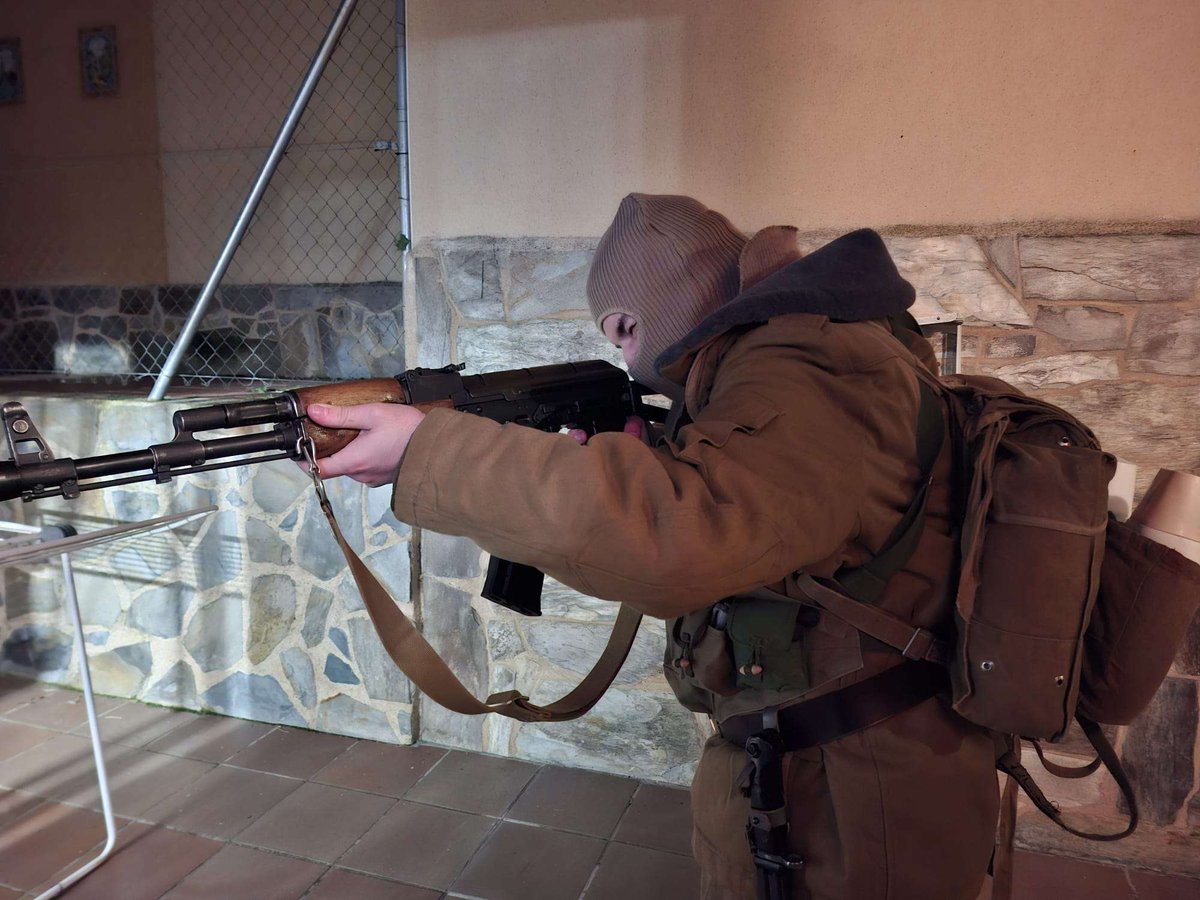 PabloPosti76288's tweet photo. Night Walker #airsoft #cosplay #rusfor https://t.co/UTQUF9oHp8