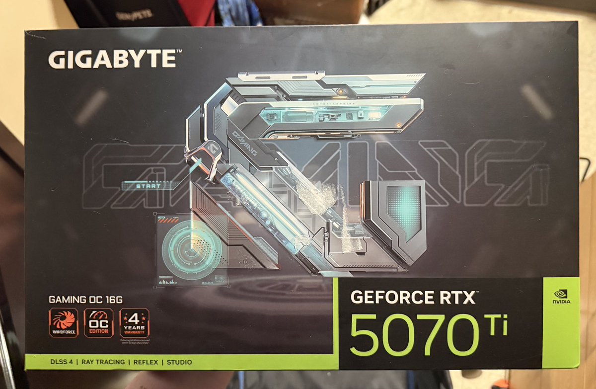 mads 𝜗𝜚⋆₊˚ tweet media