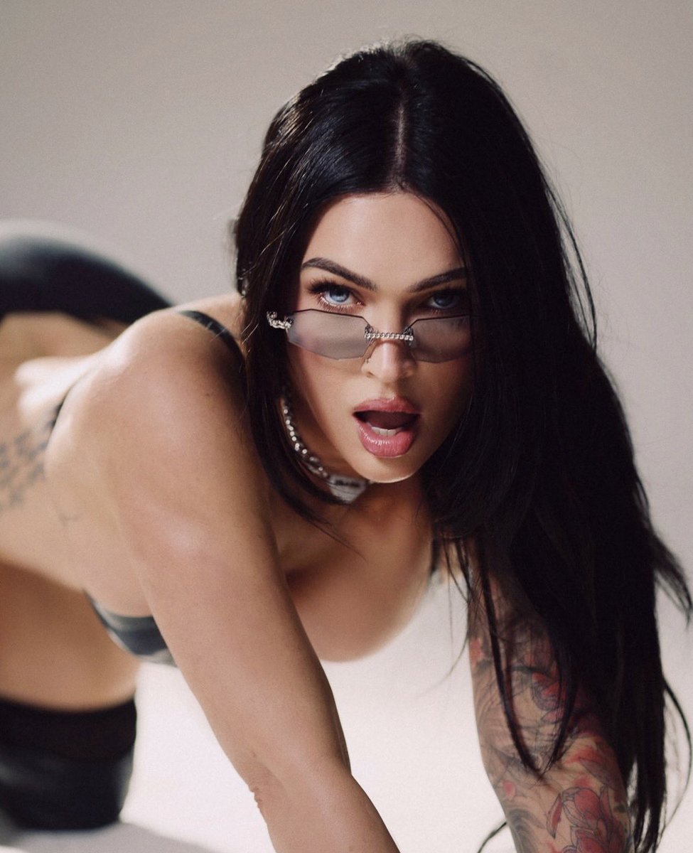 Under her authority 𐙚⋆. NOT @MeganFox tweet media