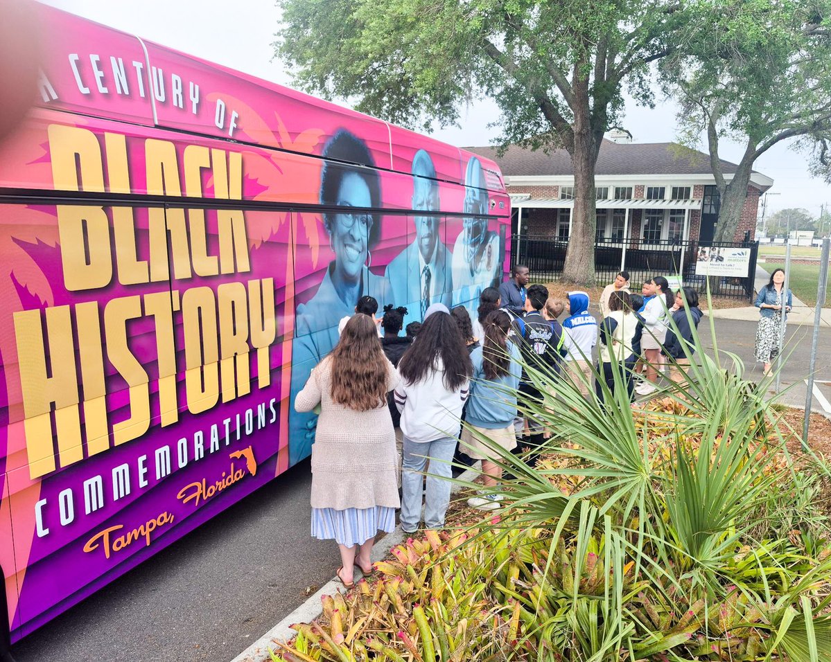 HART 🦩 tweet media