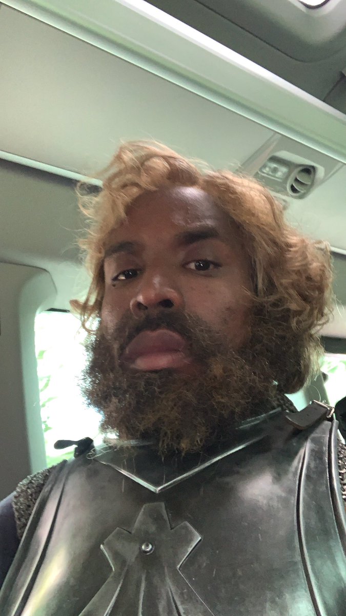 Chaos McBueno tweet media