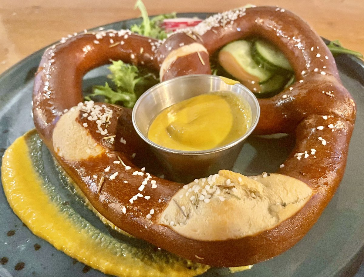 Toronto Food Blog tweet media