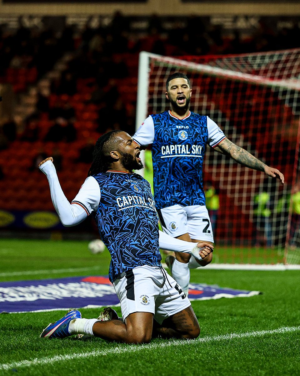 Luton Town FC tweet media