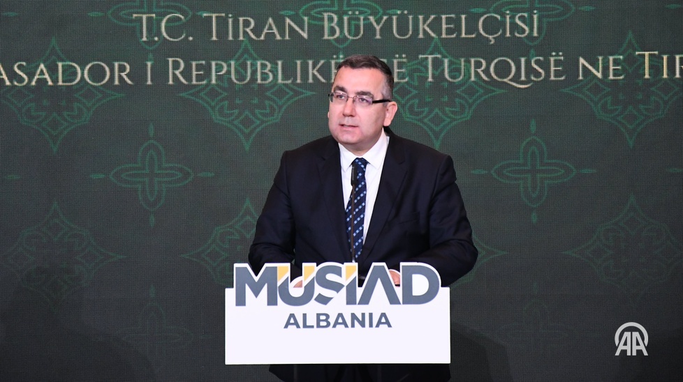 🇹🇷🇦🇱Ambasadori turk në Tiranë: Turqia dhe Shqipëria kanë lidhje të veçanta 
🔗v.aa.com.tr/3858821