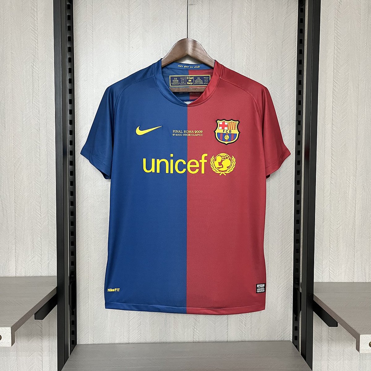 jerseyhubBR's tweet photo. Atenção torcedores do Barça:

Diversos modelos de camisa retrô disponíveis!

Essa do Barcelona 1998 é absurda!

https://t.co/TBJ6urYqmR

#UCL #CasaDaChampions https://t.co/Gr89LLX2OG